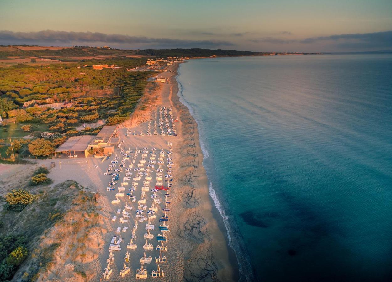 פלטמונה Camping Golfo Dell'Asinara מראה חיצוני תמונה