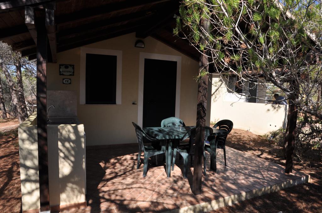 פלטמונה Camping Golfo Dell'Asinara מראה חיצוני תמונה